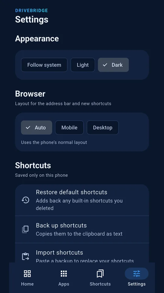 Settings screen: theme choice, browser layout set to Auto, Mobile or Desktop, and shortcut backup.